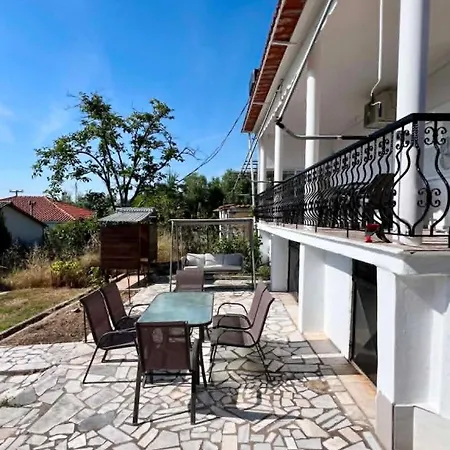 Summer Vibes 4 * نيا إيراكليا
